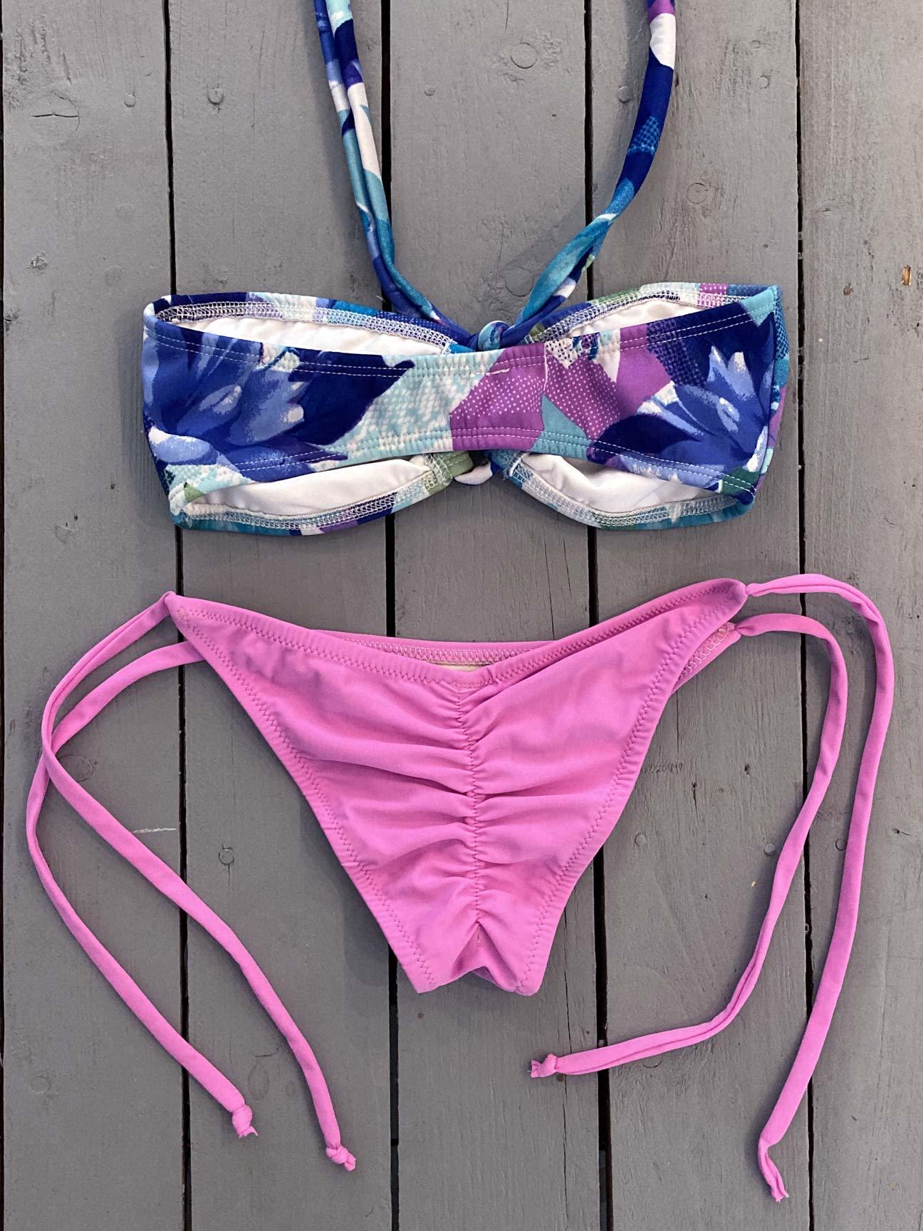 Be poolside ready in this adjustable bandeau bikini top, Made with the finest quality of soft and stretchy Lycra to achieve the best fit. Order yours today. @jillesbikinis  